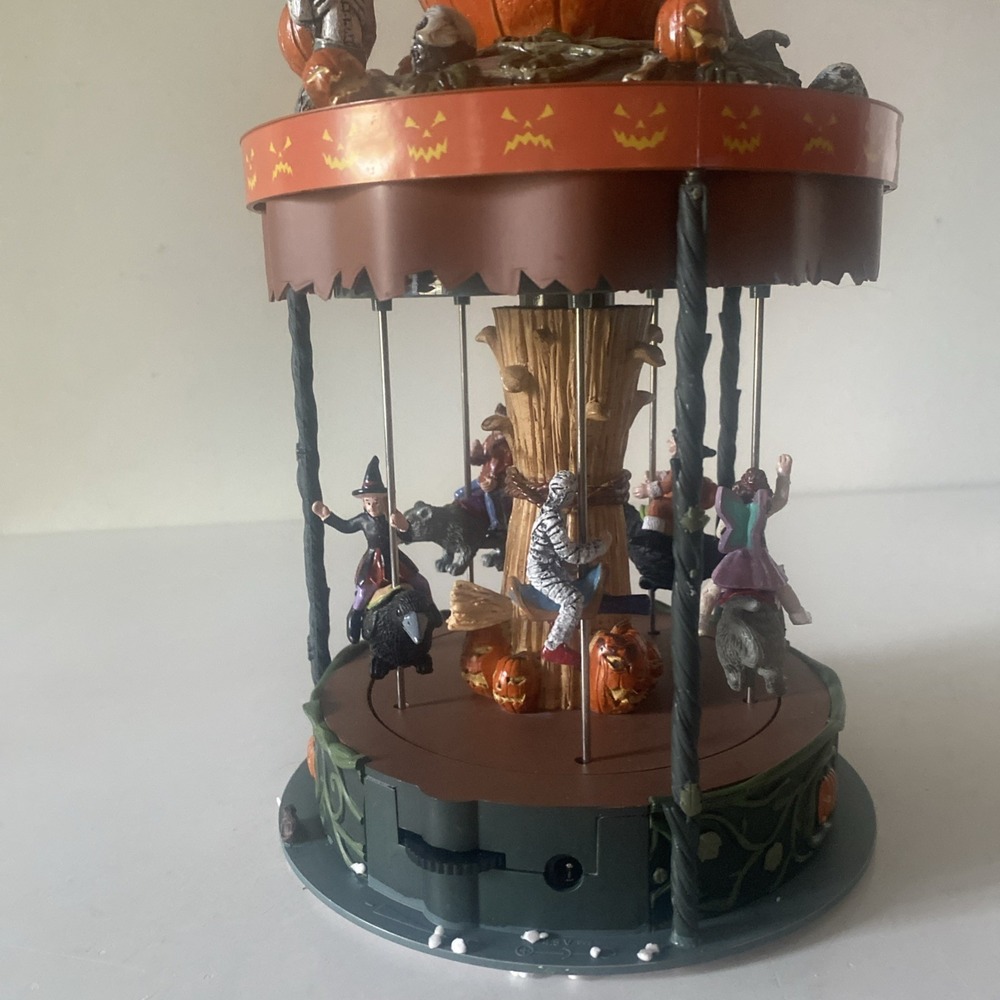 Lemax Spooky Town EERIE GO ROUND Ride Carnival Halloween Animated Lights - Picture 14 of 16